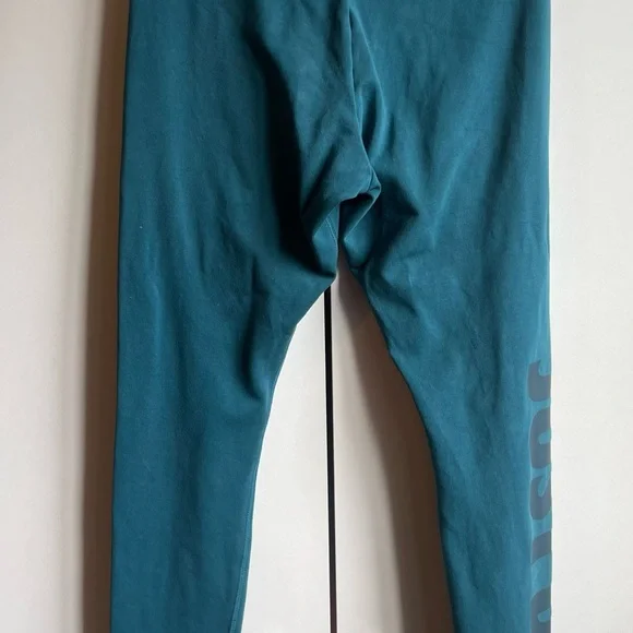 Nike leggings - Picture 2 of 7